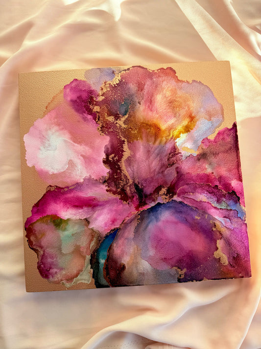 Dance of the Singing Petals | 30 x 30cm